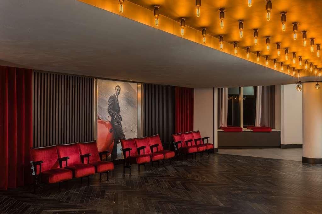 Radisson Red Hotel London Heathrow Londres Interior foto