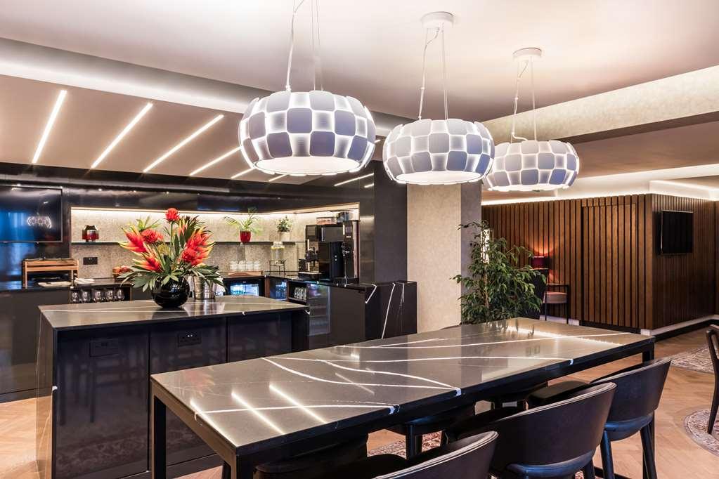 Radisson Red Hotel London Heathrow Londres Restaurante foto