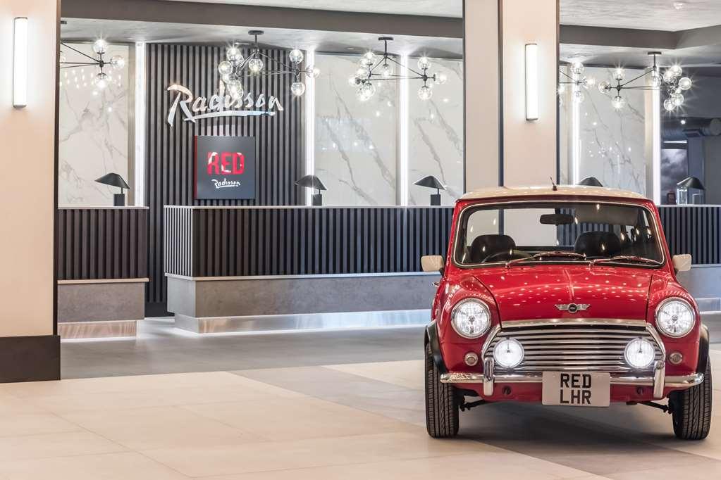 Radisson Red Hotel London Heathrow Londres Interior foto