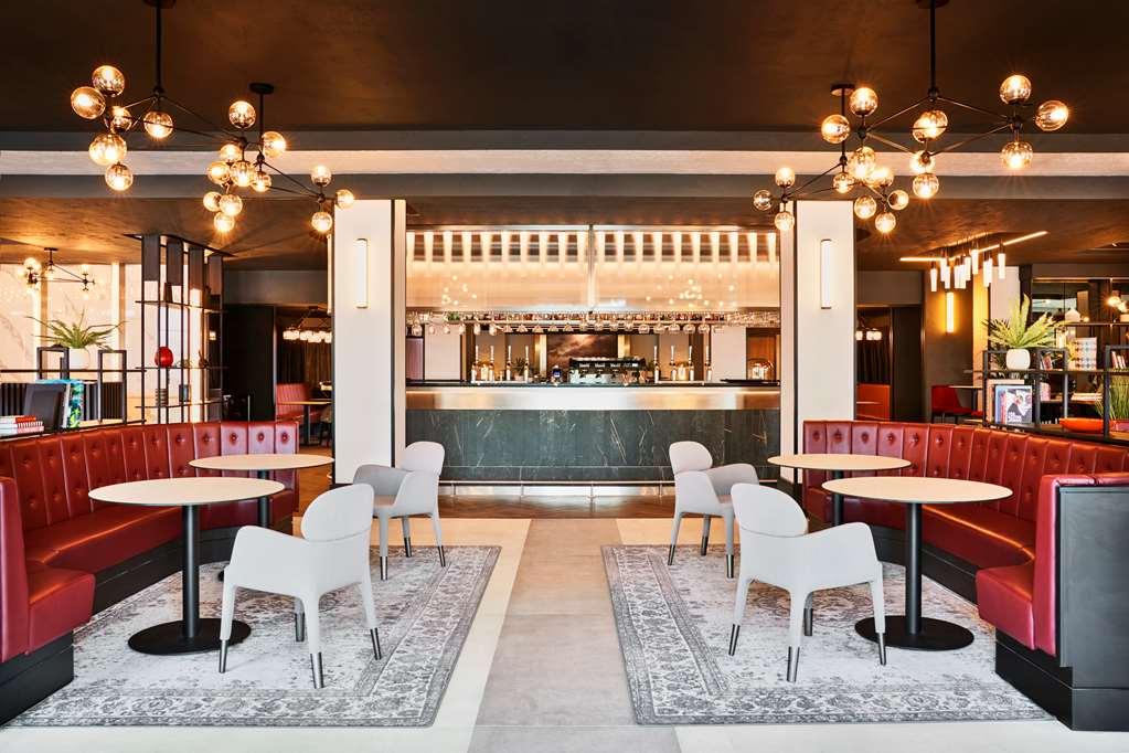 Radisson Red Hotel London Heathrow Londres Restaurante foto